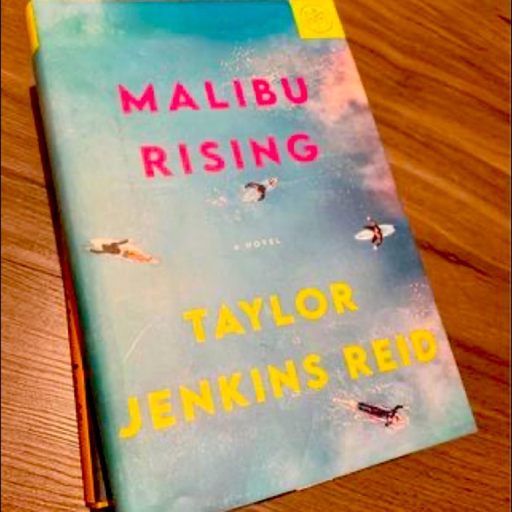 Malibu Rising by Taylor Jenkins Reid